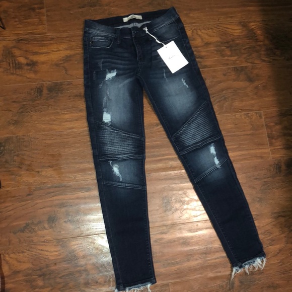 Denim - Brand new dark skinny jeans